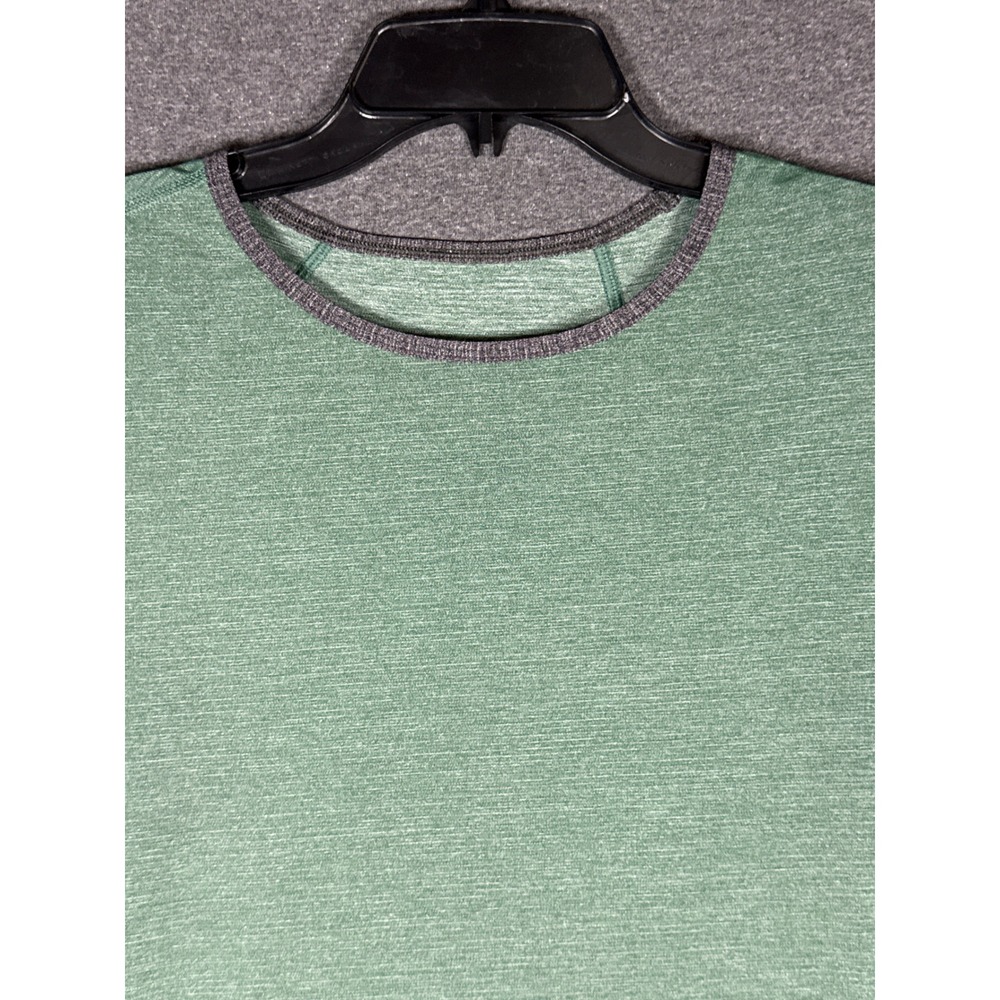 Lululemon Mens Short Sleeve Athletic Shirt Green Gray Space Dye Logo Size M gym - Picture 2 of 8